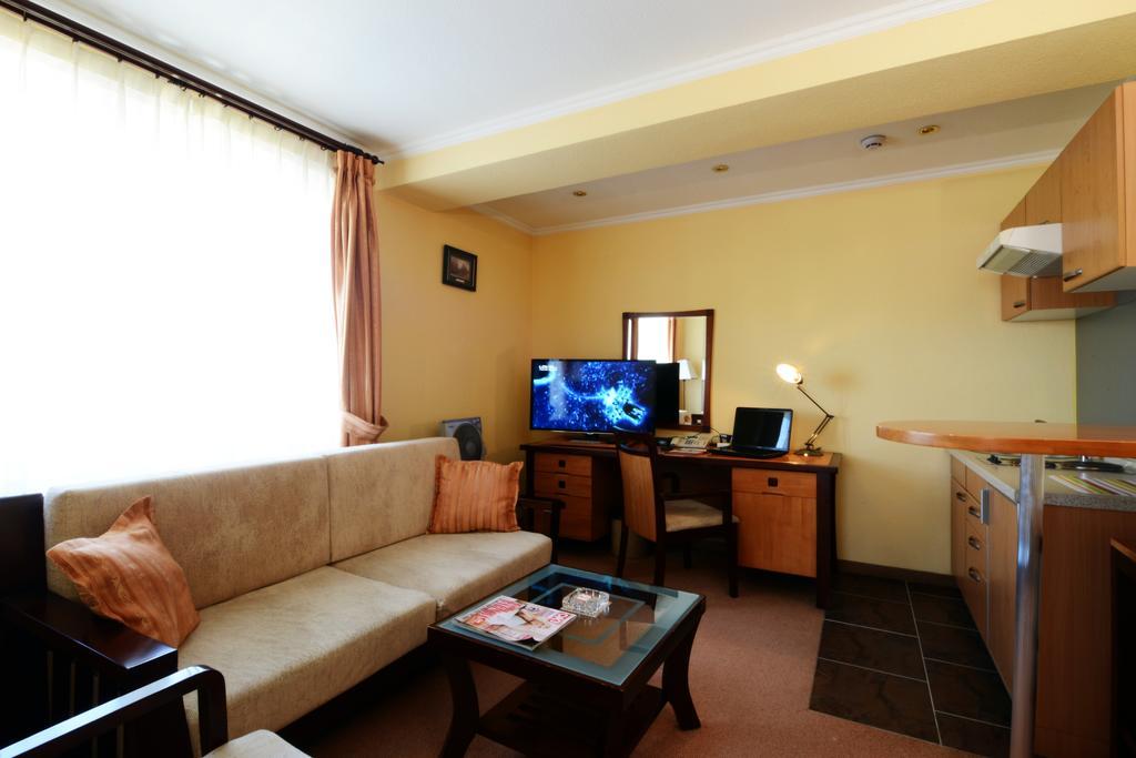 Narantuul Hotel Oelan-bator Kamer foto