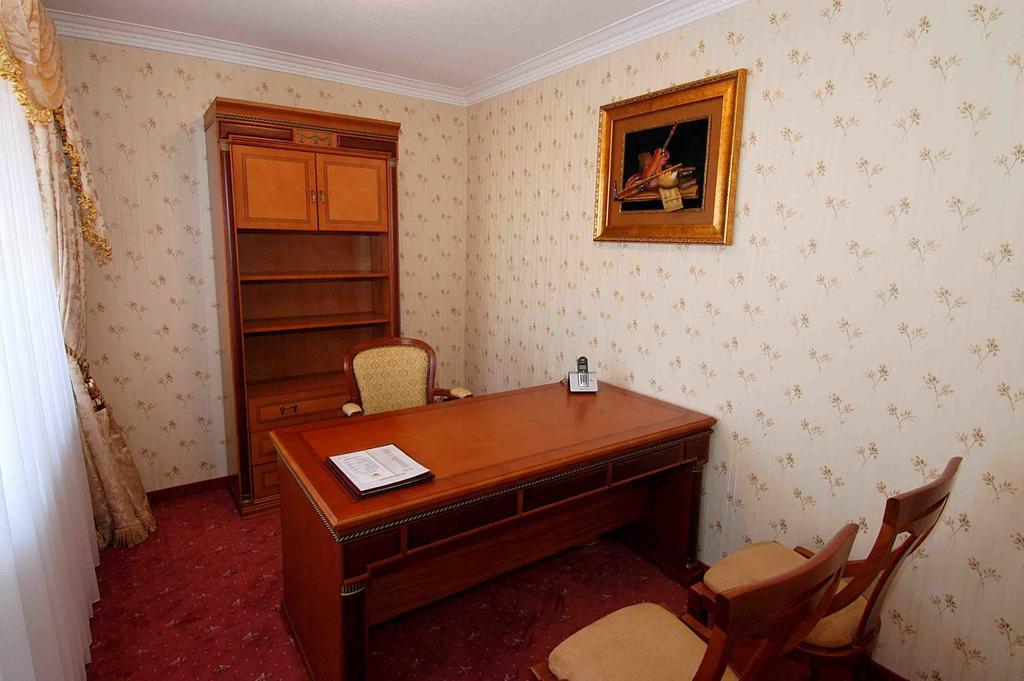 Narantuul Hotel Oelan-bator Buitenkant foto